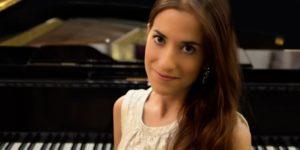 Anna Serret Almenara Piano