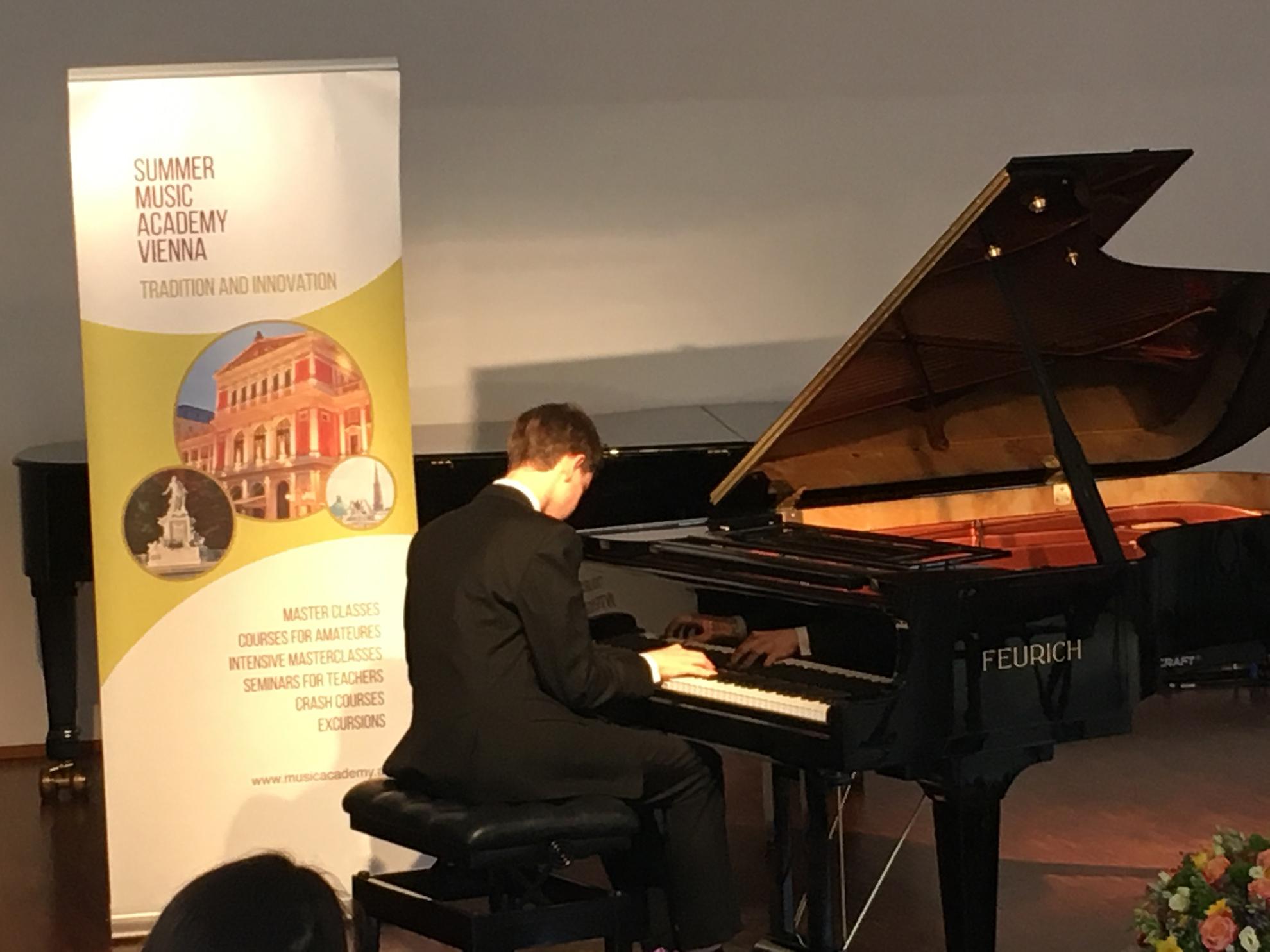 FEURICH Masterclass-Vitaly Petrow-Grand Prize_2